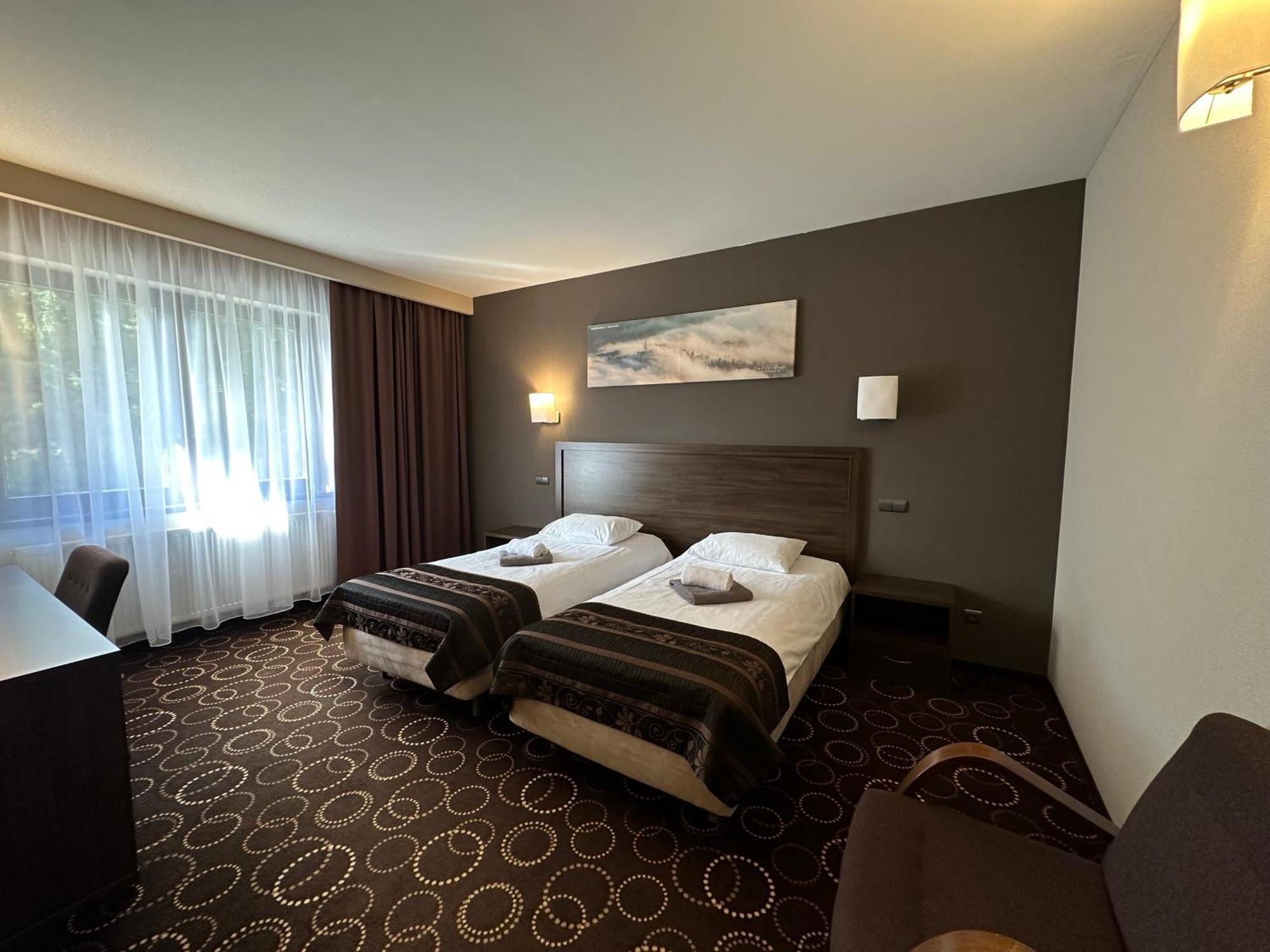 Hotel Zimnik Luksus Natury Spa & Wellness Ostre Esterno foto