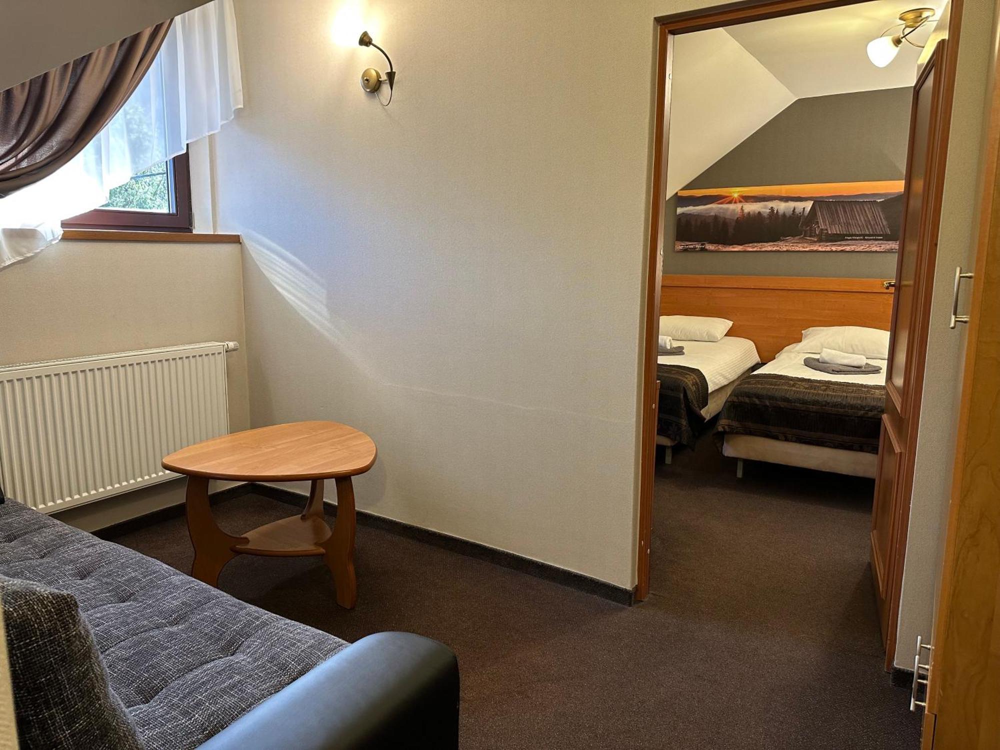 Hotel Zimnik Luksus Natury Spa & Wellness Ostre Esterno foto