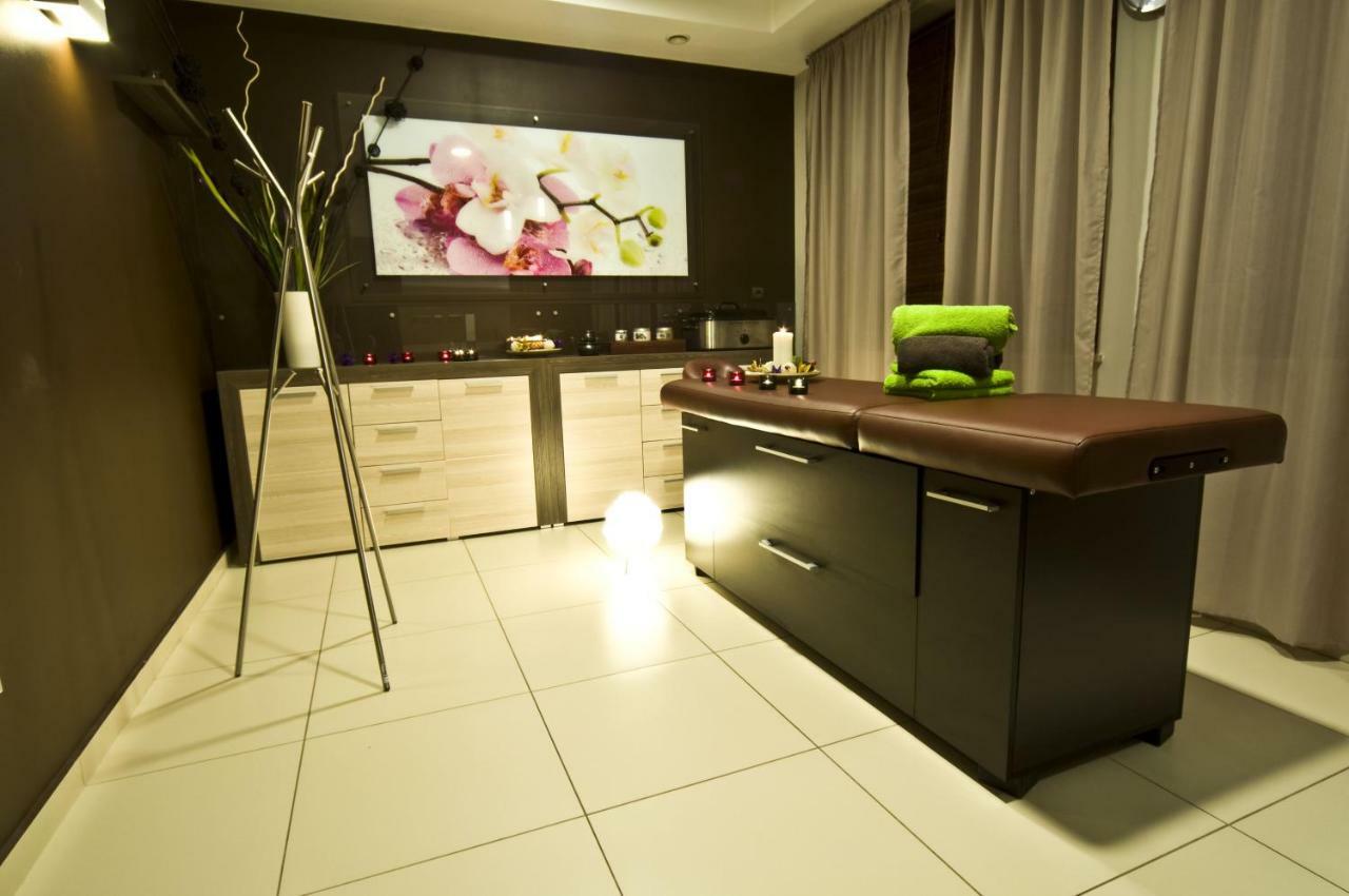 Hotel Zimnik Luksus Natury Spa & Wellness Ostre Esterno foto