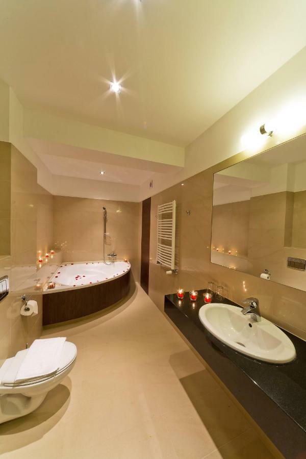 Hotel Zimnik Luksus Natury Spa & Wellness Ostre Esterno foto